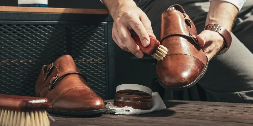 Genuine Leather vs Synthetic Shoes – What’s Better?